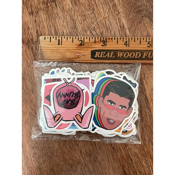 Bad Bunny Stickers 100 pieces - Picture 4 of 4